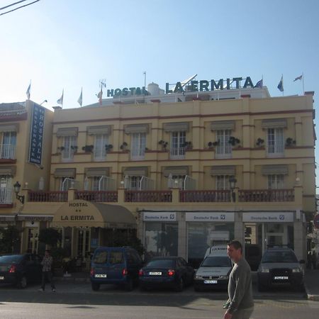 Hostal La Ermita نيرخا المظهر الخارجي الصورة