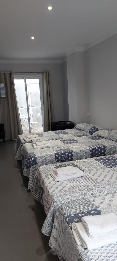 نيرخا Hostal La Ermita المظهر الخارجي الصورة