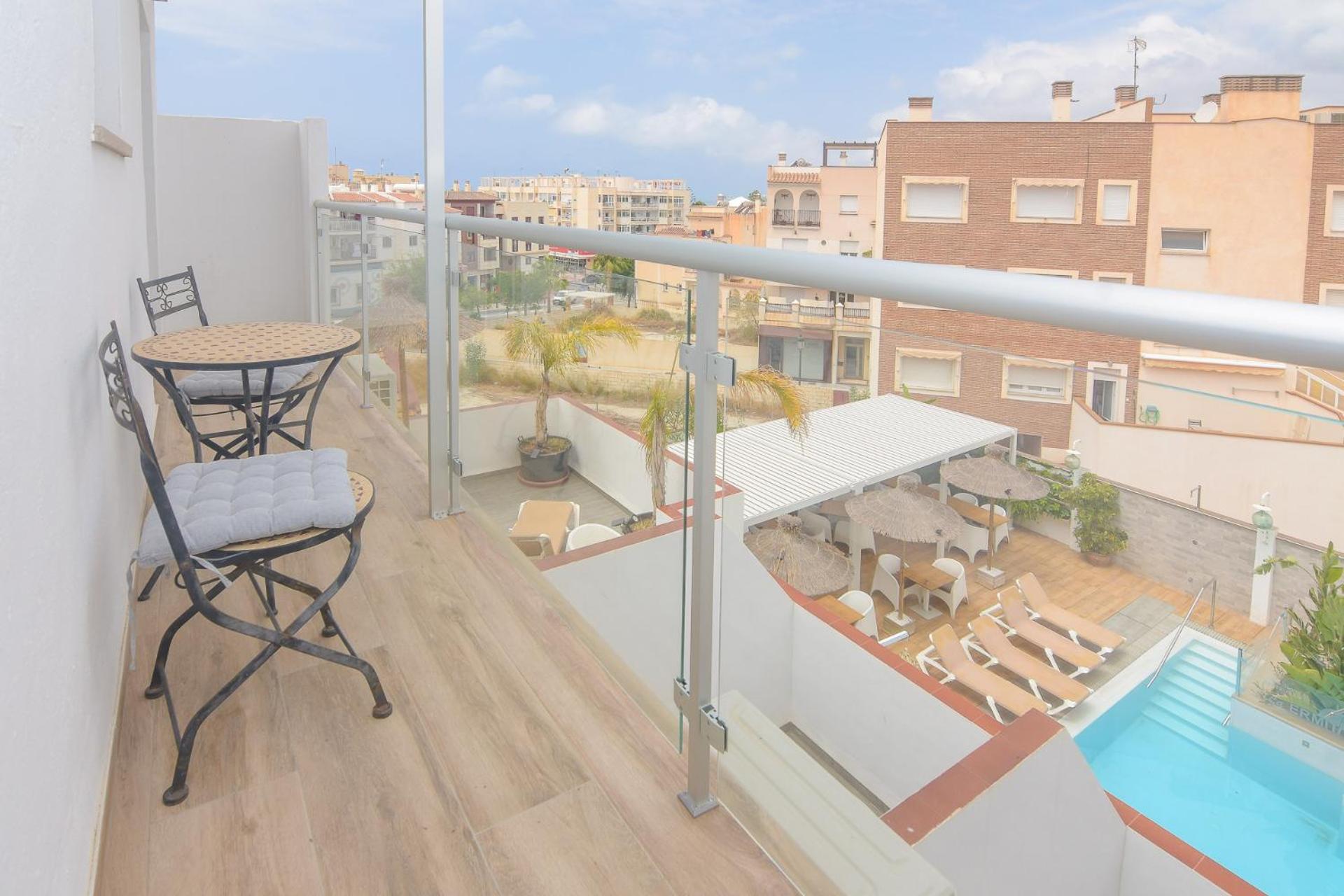 Hostal La Ermita نيرخا المظهر الخارجي الصورة